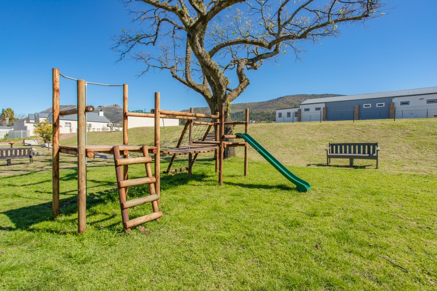 3 Bedroom Property for Sale in Honeydew Country Estate Western Cape